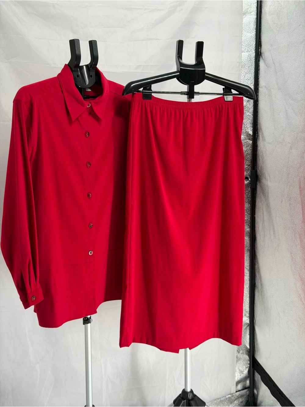 Candy Apple Red Apparenza Skirt Suit Size Lg & Med Pull On Midi Skirt Office
